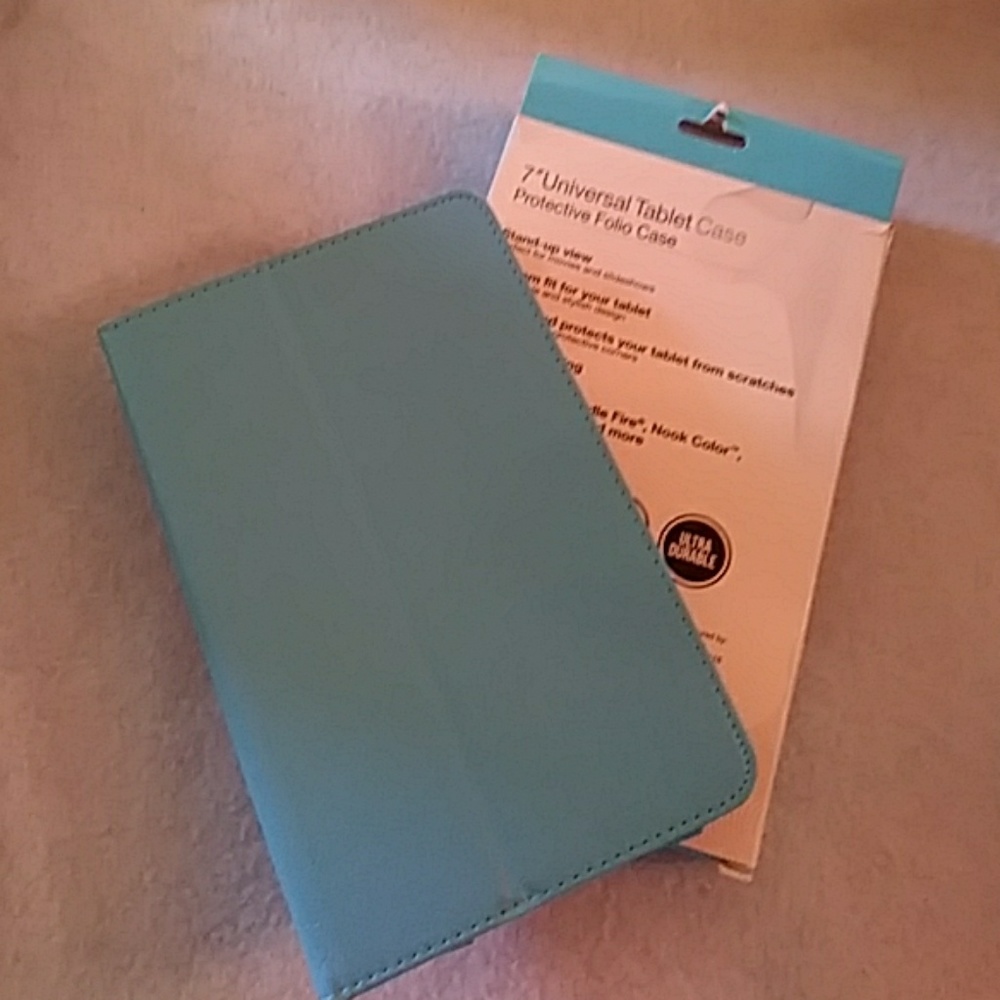 NIB 7-inch Tablet Case